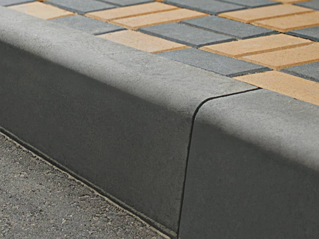 Продажа дорожного бордюра в Шлиссельбурге